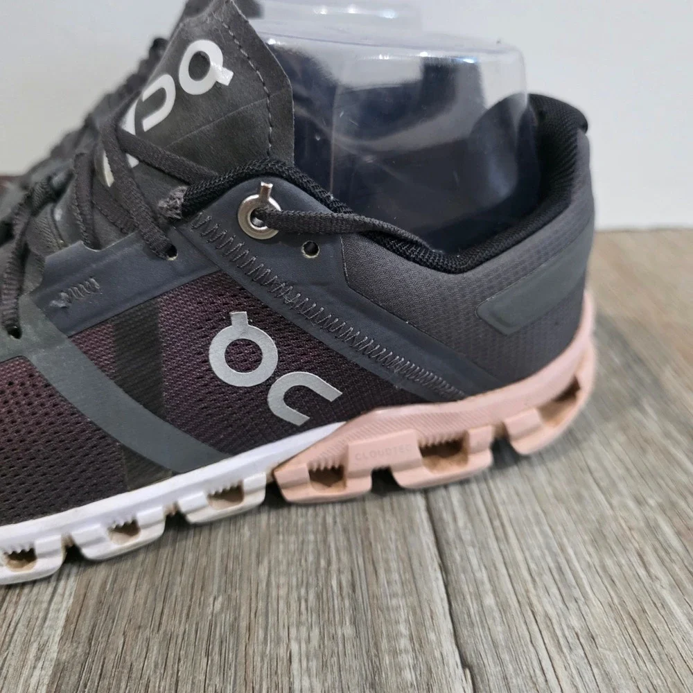 On Running Cloudflow Womens Size 6.5 Grey Pink Rock Rose Athletic Sneakers